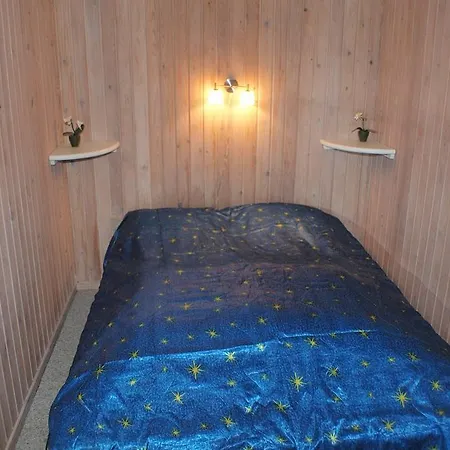 Lokken Holiday 80